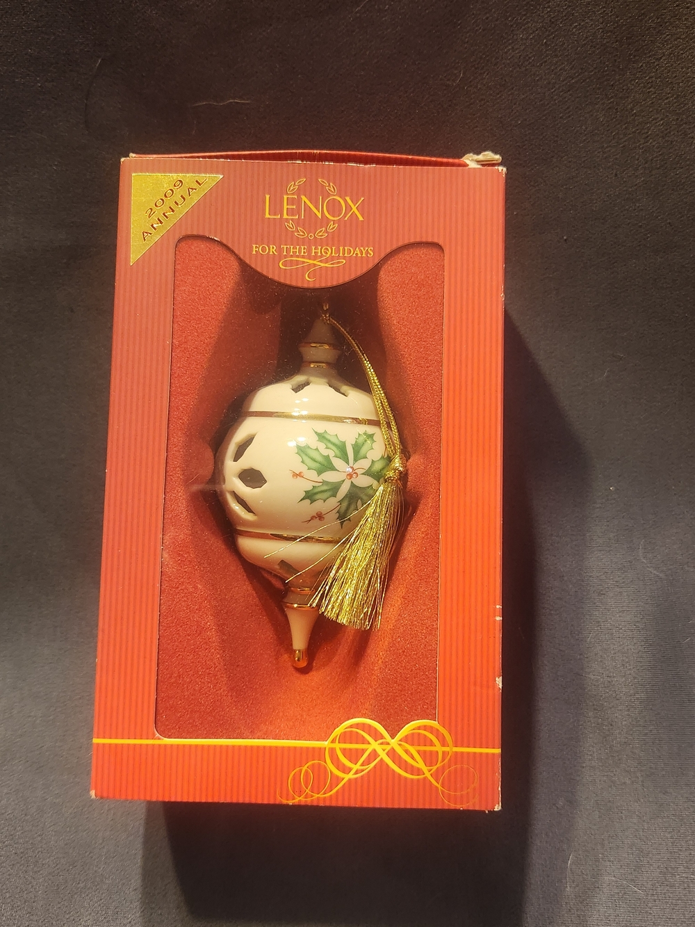 Lenox 2009 Holiday Pierced Ornament NIB